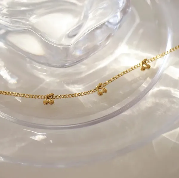 Gold_Necklace_For_Women